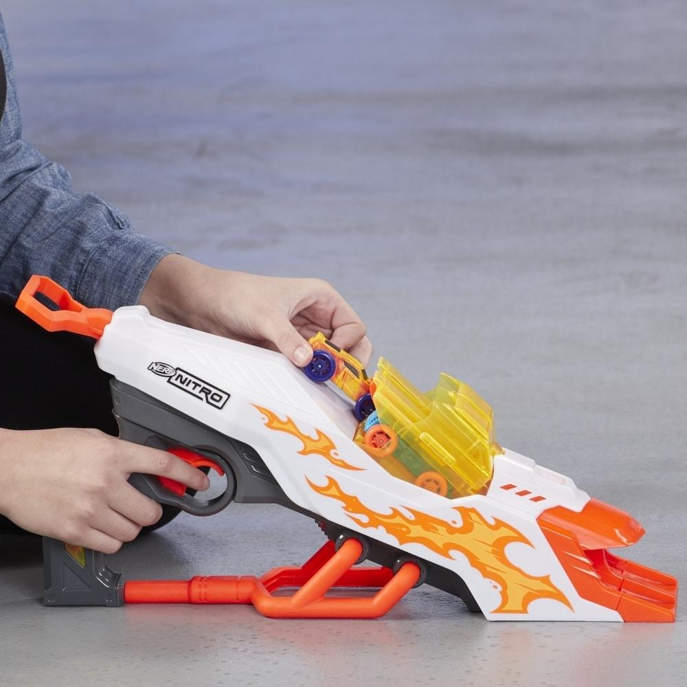 ds15439169_nerf_nitro_doubleclutch_1