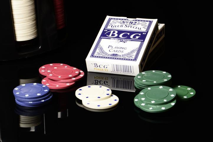 ds29094596_poker_set_200ks_caddy_otocny_plastovy_stojan_na_zetony_2