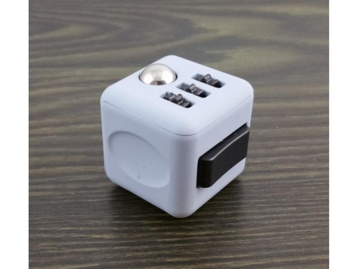 ds29803405_fidget_cube_antistresova_kostka_cerna_5