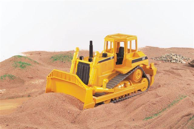 BRUDER 02422 (2422) Buldozer CATERPILLAR