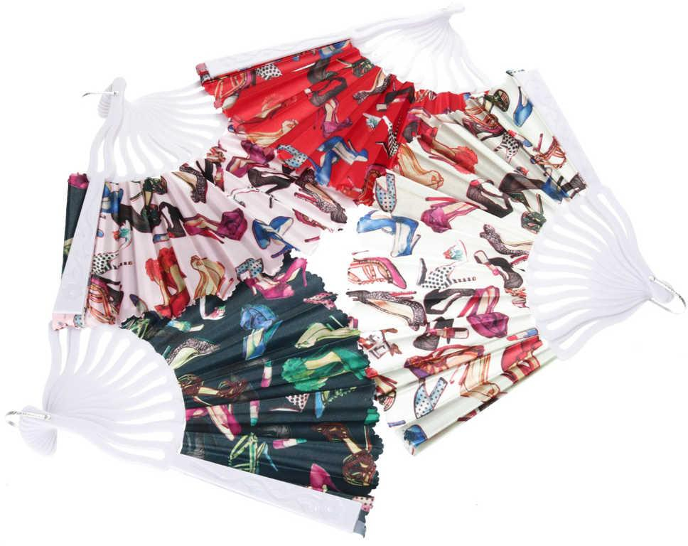 ds67882498_vejir_detsky_latkovy_43x23cm_s_potiskem_boty_4_druhy_v_sacku_2